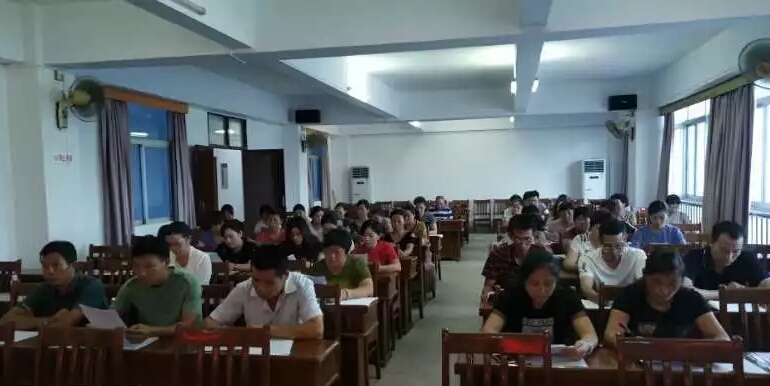 人口动态指标_表情 火柴人弯腰鞠躬GIF动态表情 北区分部的小伙伴加油 努力完(3)